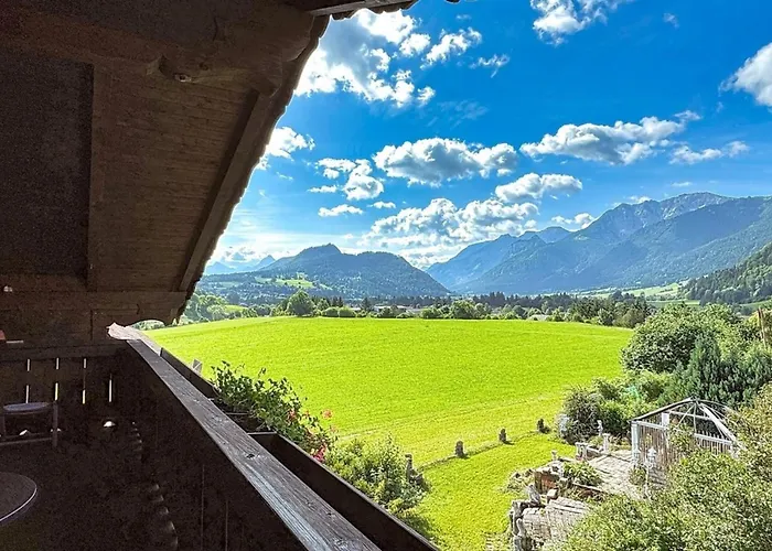 Miriam Im Haus Dorn-roeschen, Im Allgaeu *